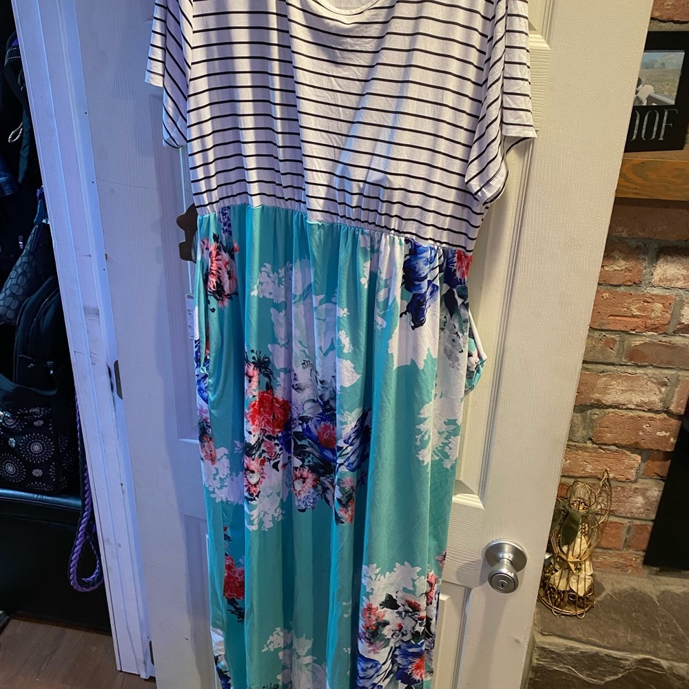 Maxi dress